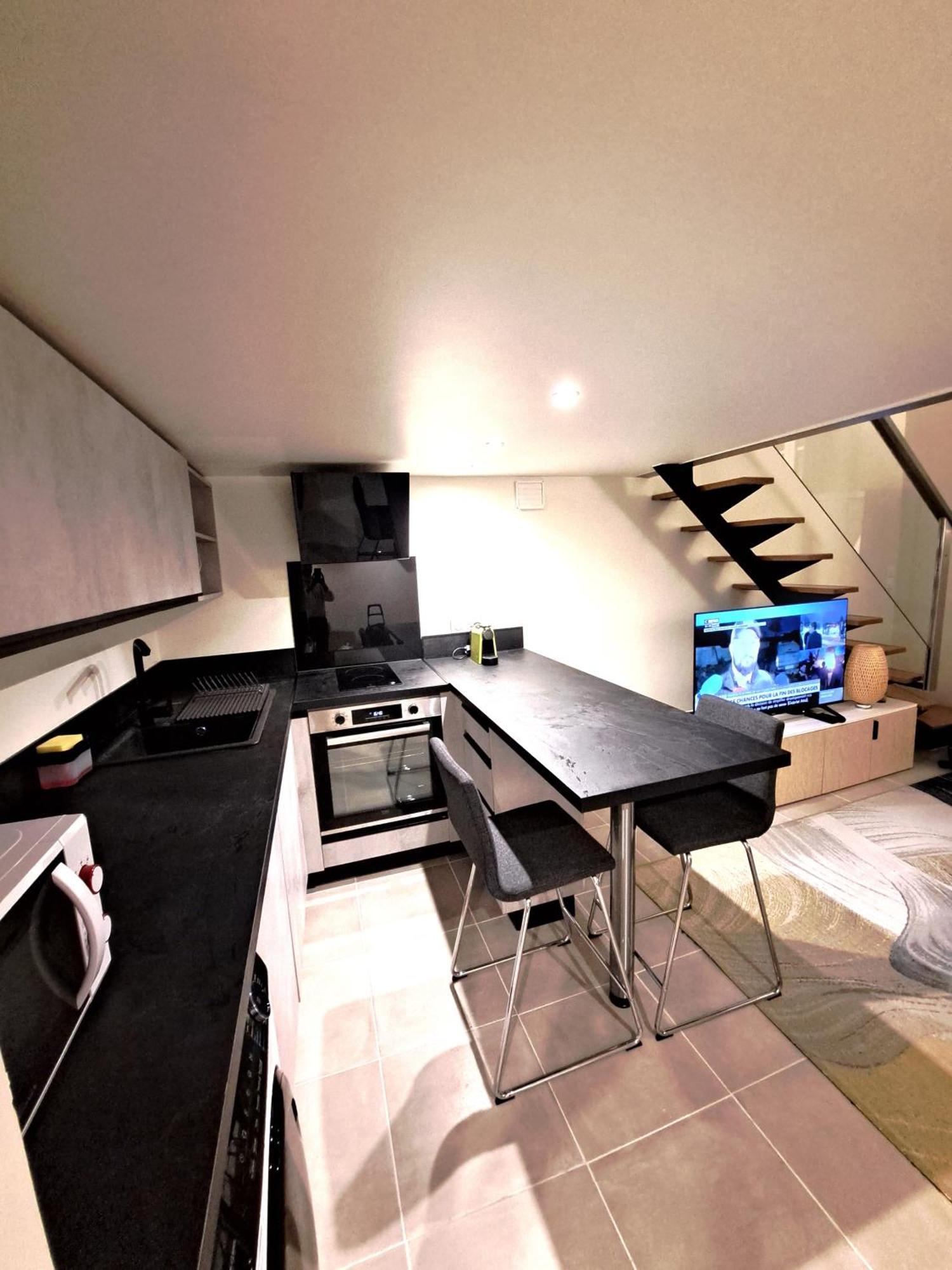 Appartement Massena Square View 2 Min To The & The Old Town Nice